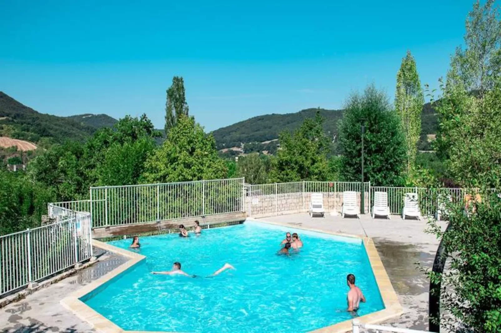 Gîte Location 4/6 pers. premium - village de gites des bruguières-Niet-getagd