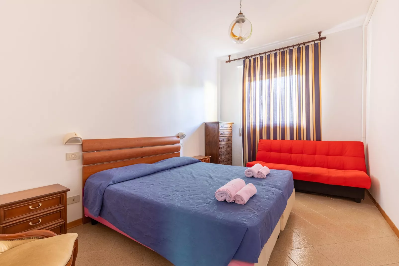 Casa Tommaso - Quadri P T - 8 pax-Slaapkamer