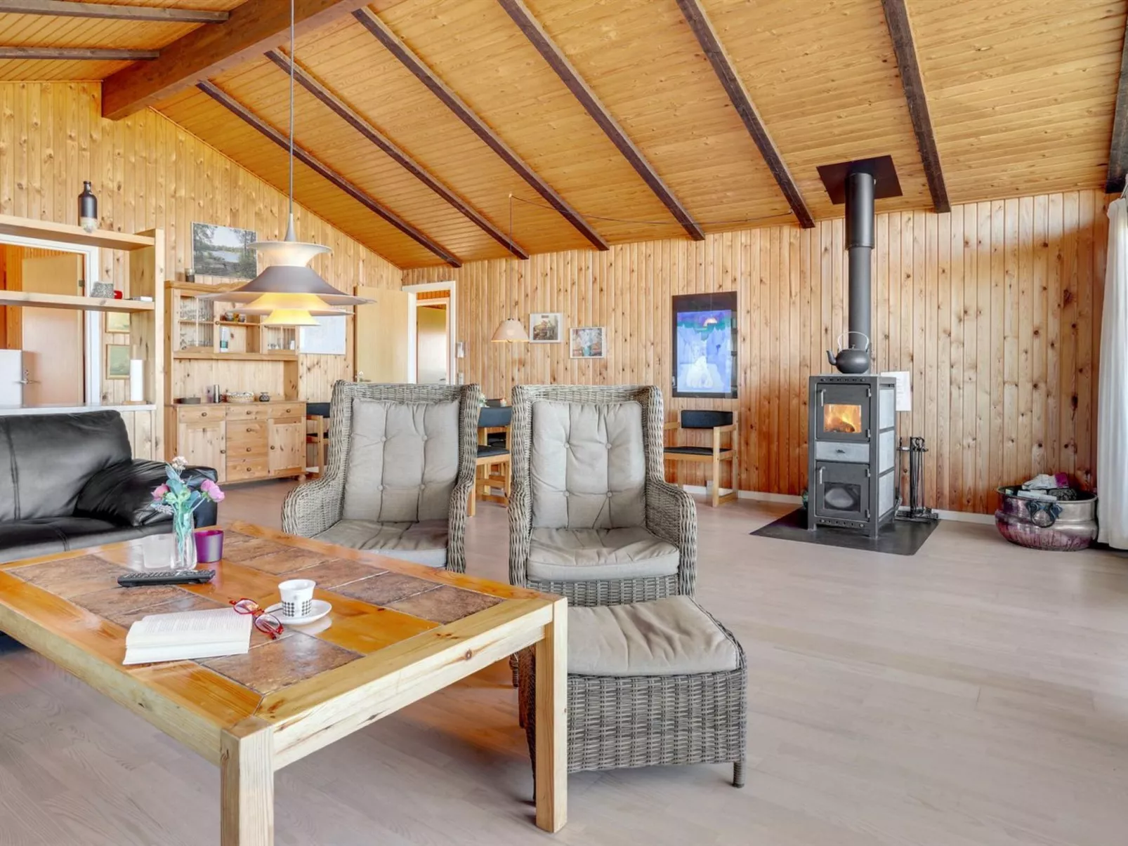 "Thrineke" - 200m from the sea-Binnen