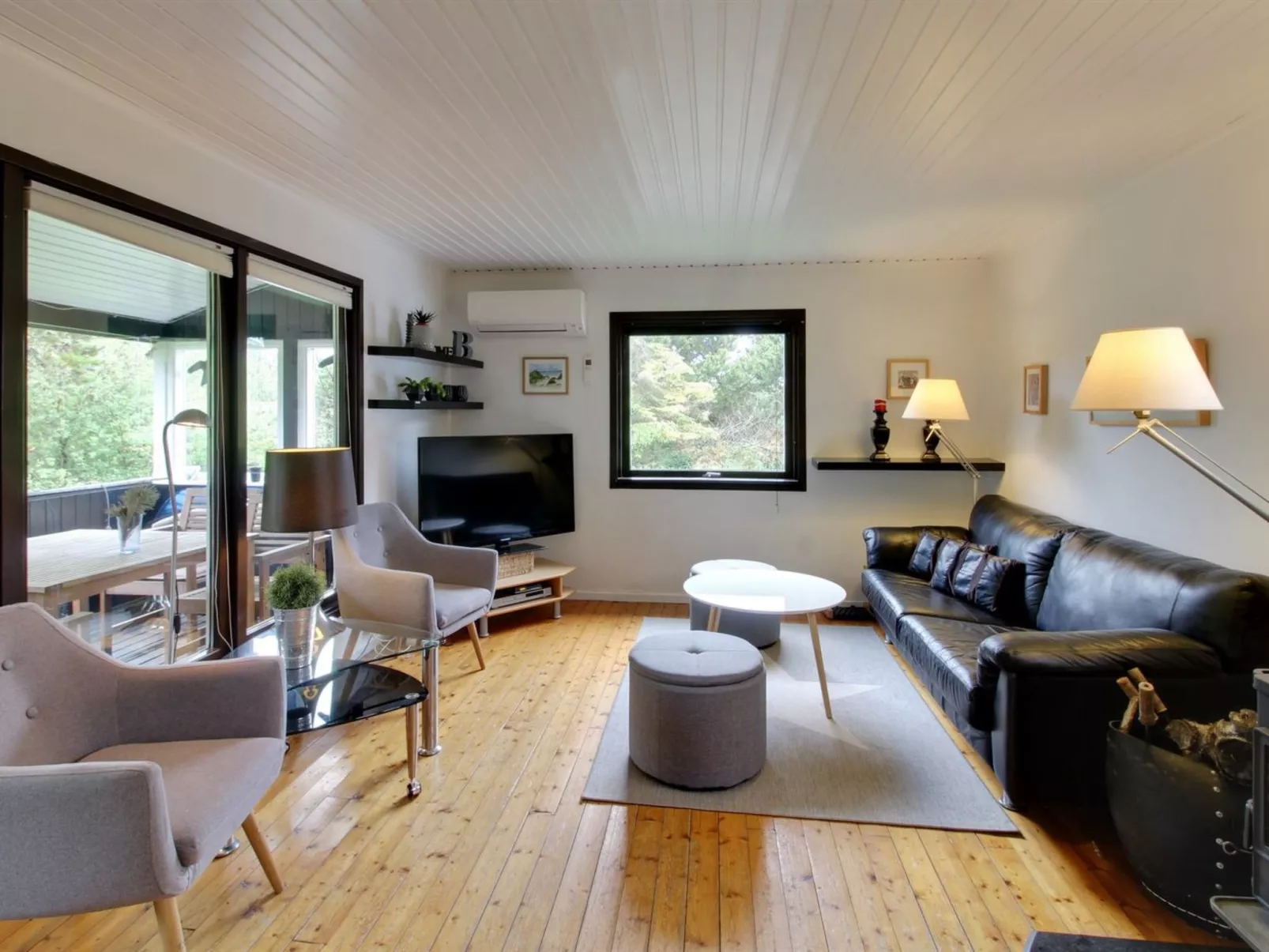 "Hannu" - 900m from the sea-Binnen