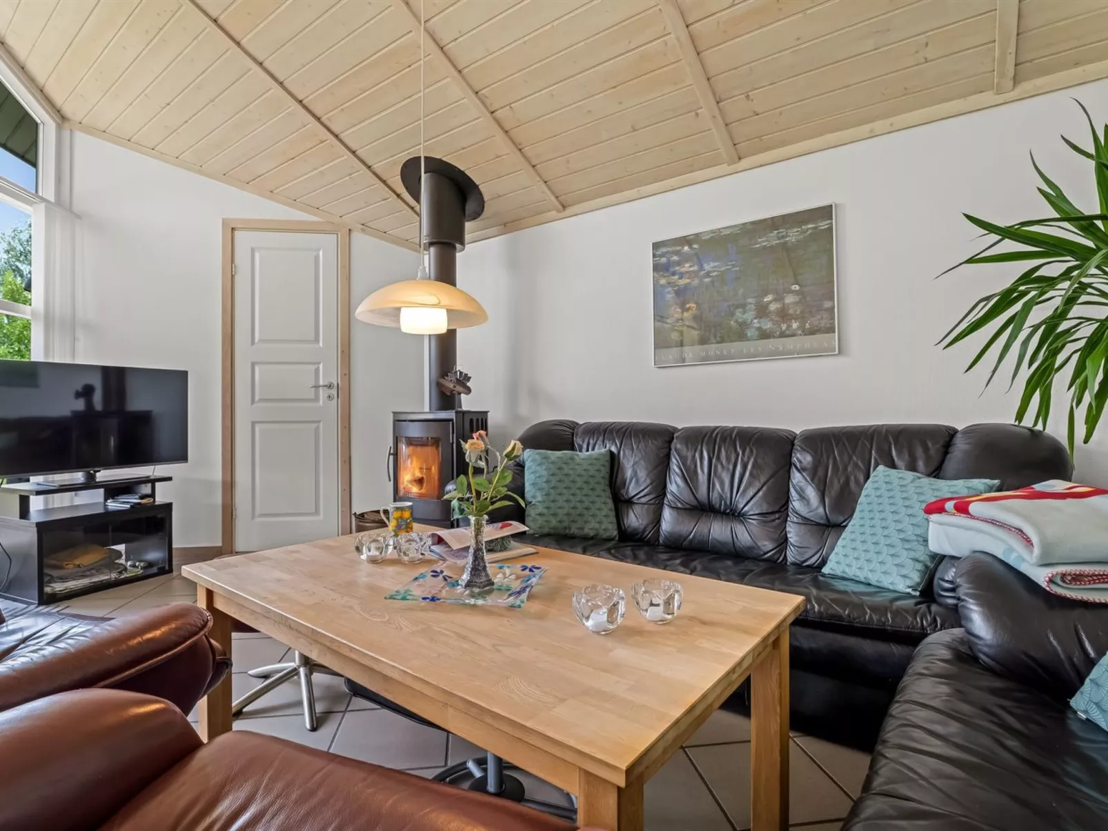 "Egino" - 1km from the sea-Binnen