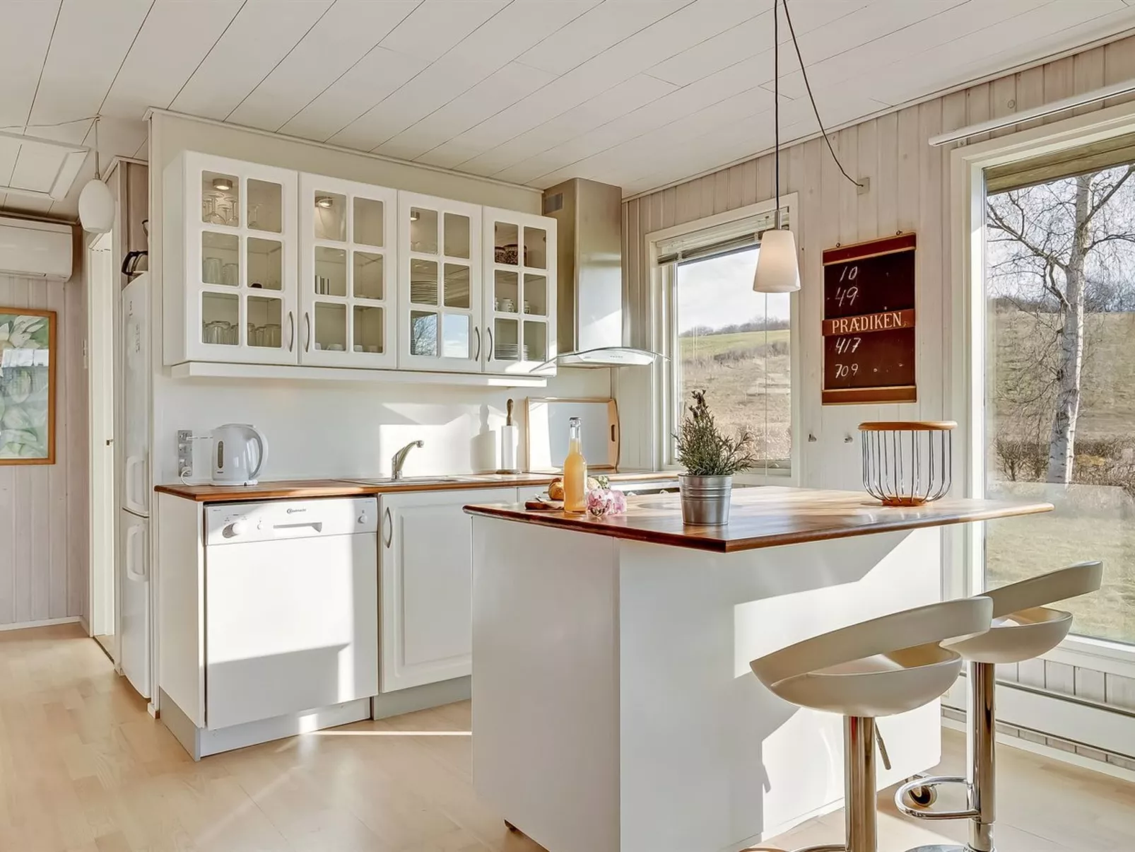 "Kalle" - 400m from the sea-Binnen