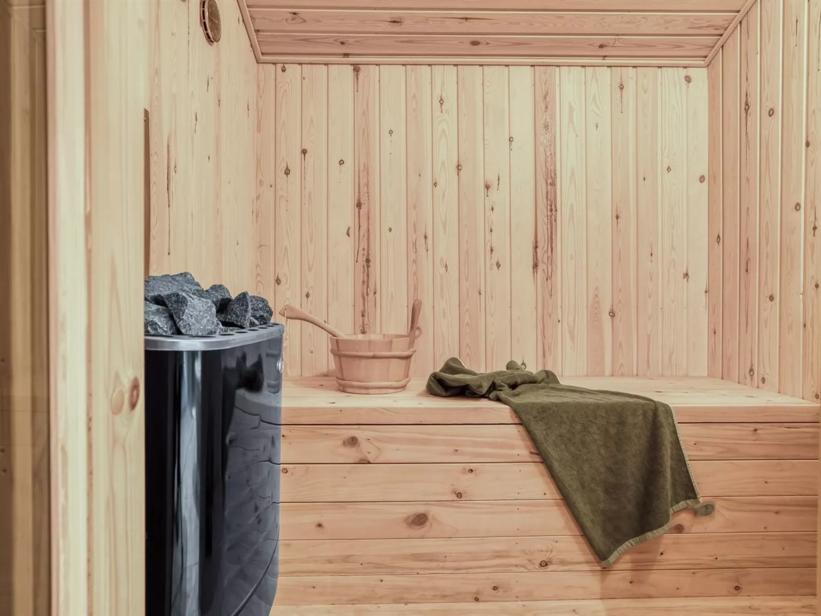 "Birghir" - 1.5km from the sea-Binnen