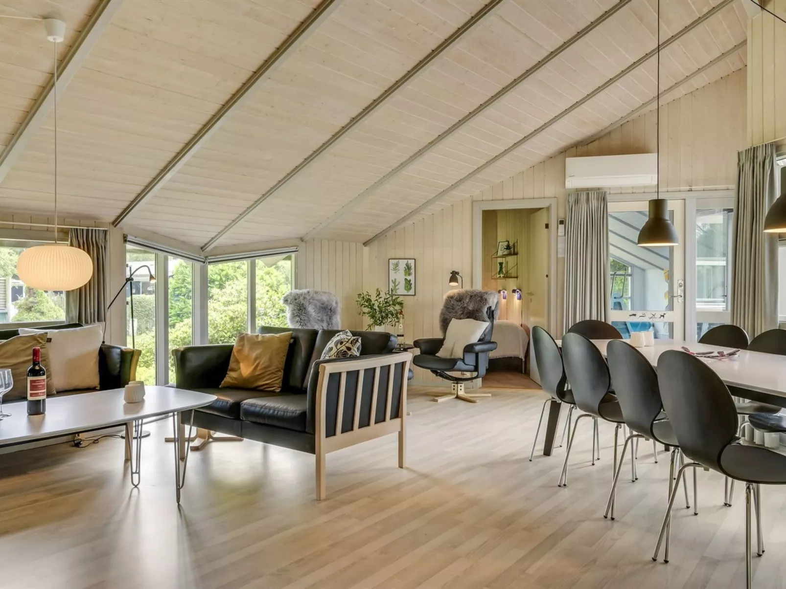 "Joakim" - 350m from the sea-Binnen