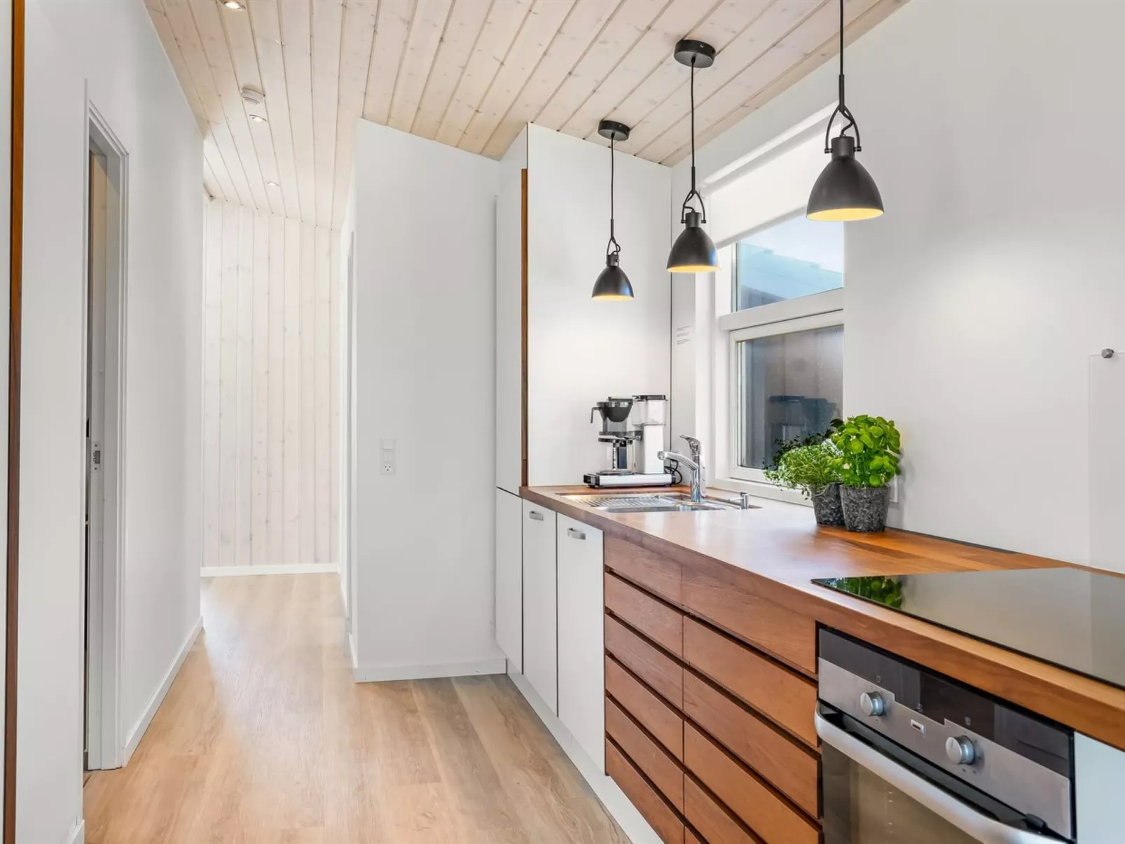 "Ingela" - 350m from the sea-Binnen