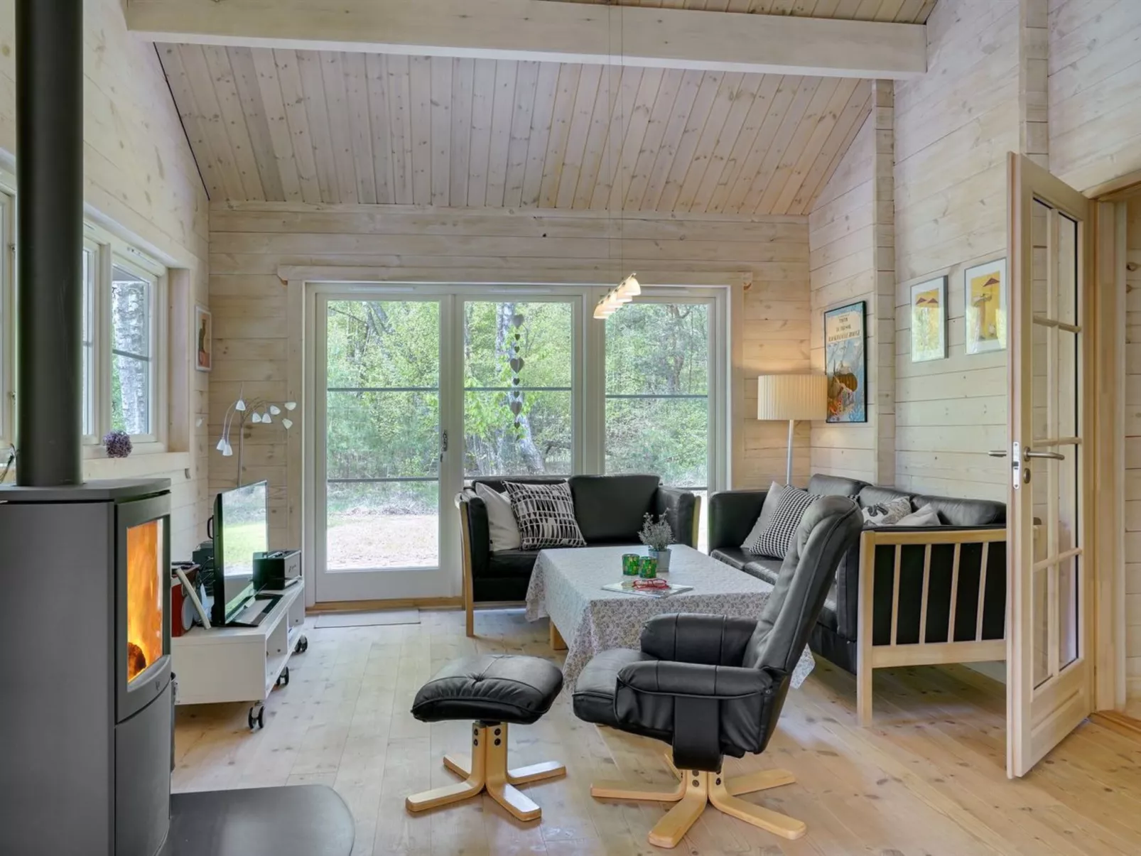 "Rosamunde" - 1.3km from the sea-Binnen