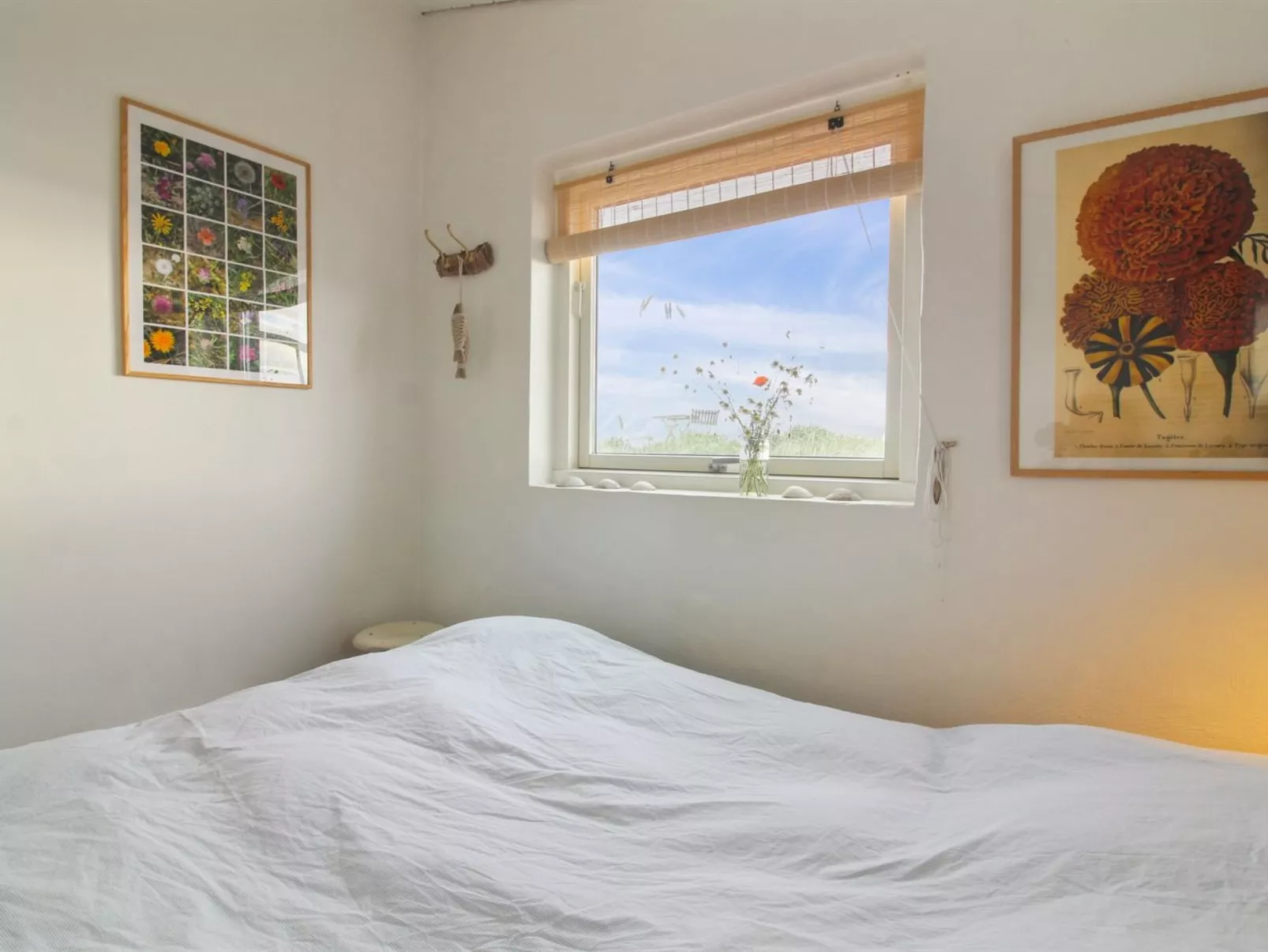 "Anissa" - 100m from the sea-Binnen