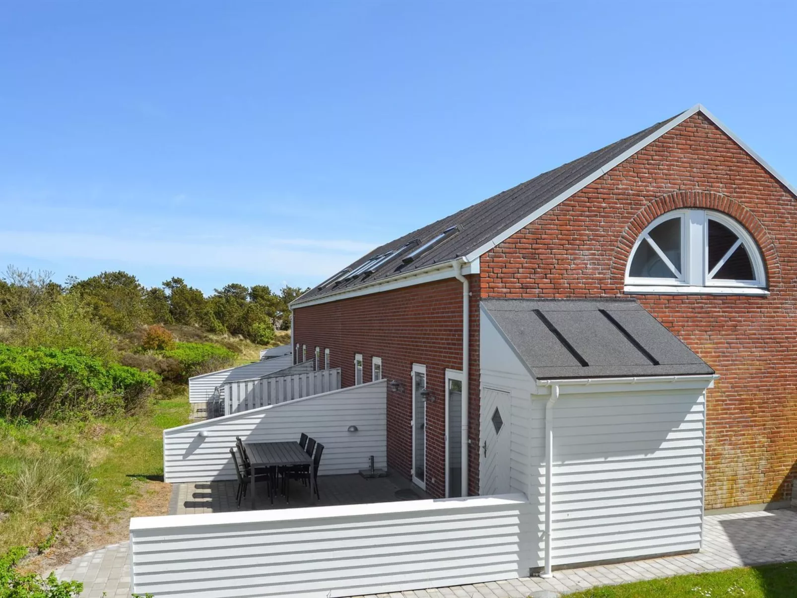 "Alvild" - 2.3km from the sea-Buiten