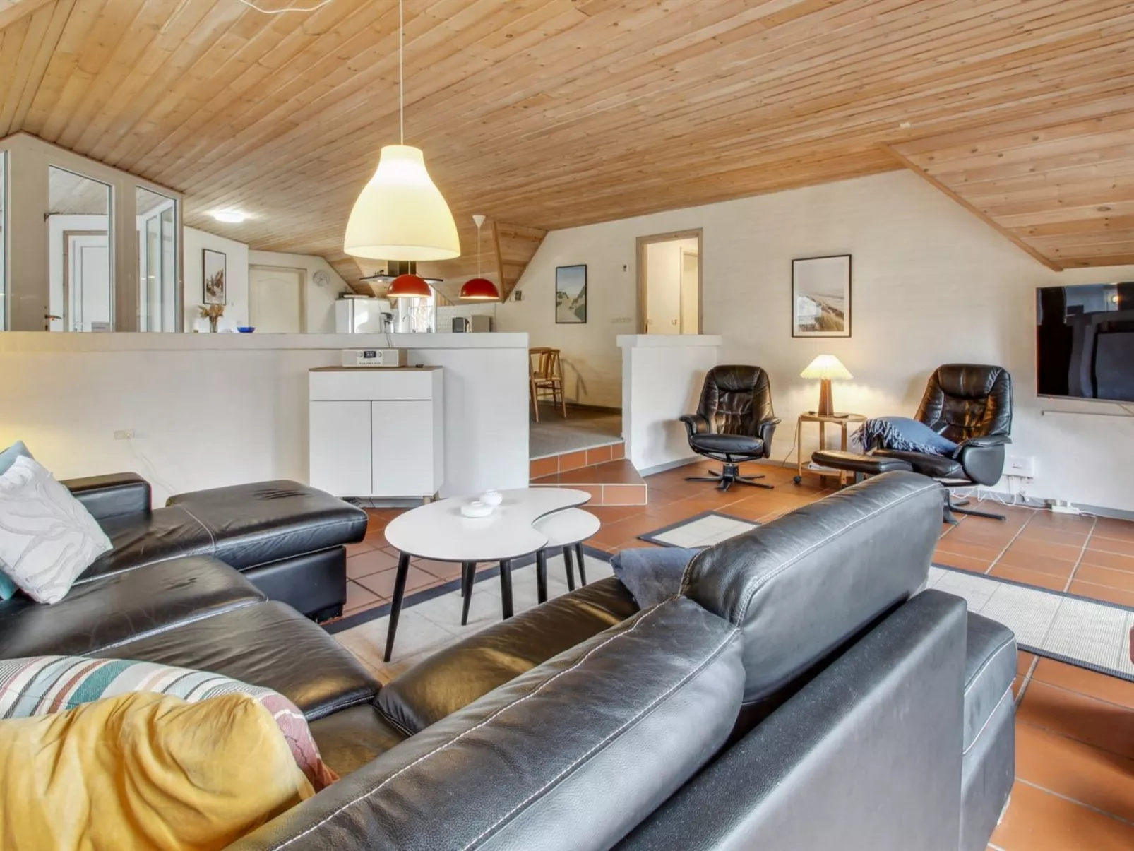 "Albin" - 2.8km from the sea-Binnen