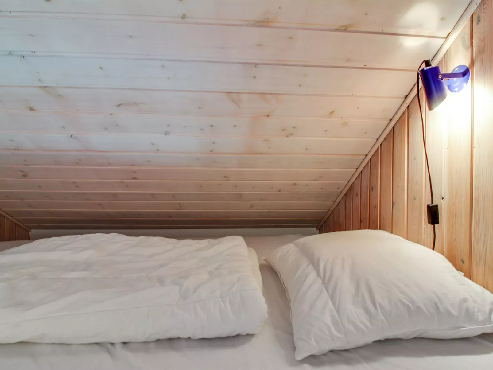 "Wifred" - 250m from the sea-Binnen