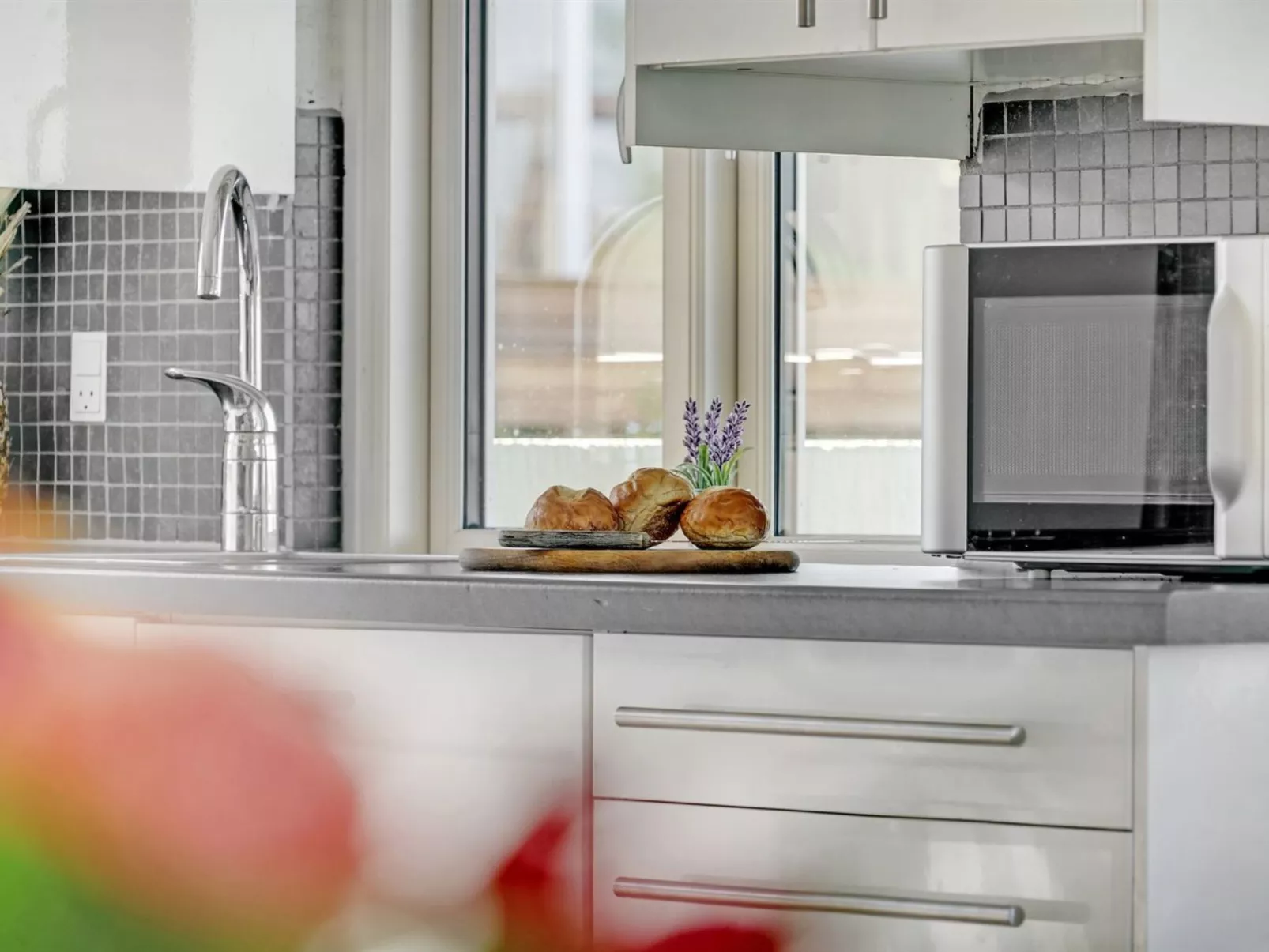 "Evald" - 200m from the sea-Binnen