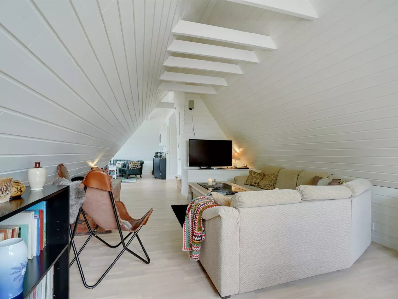 "Tamer" - 500m to the fjord-Binnen