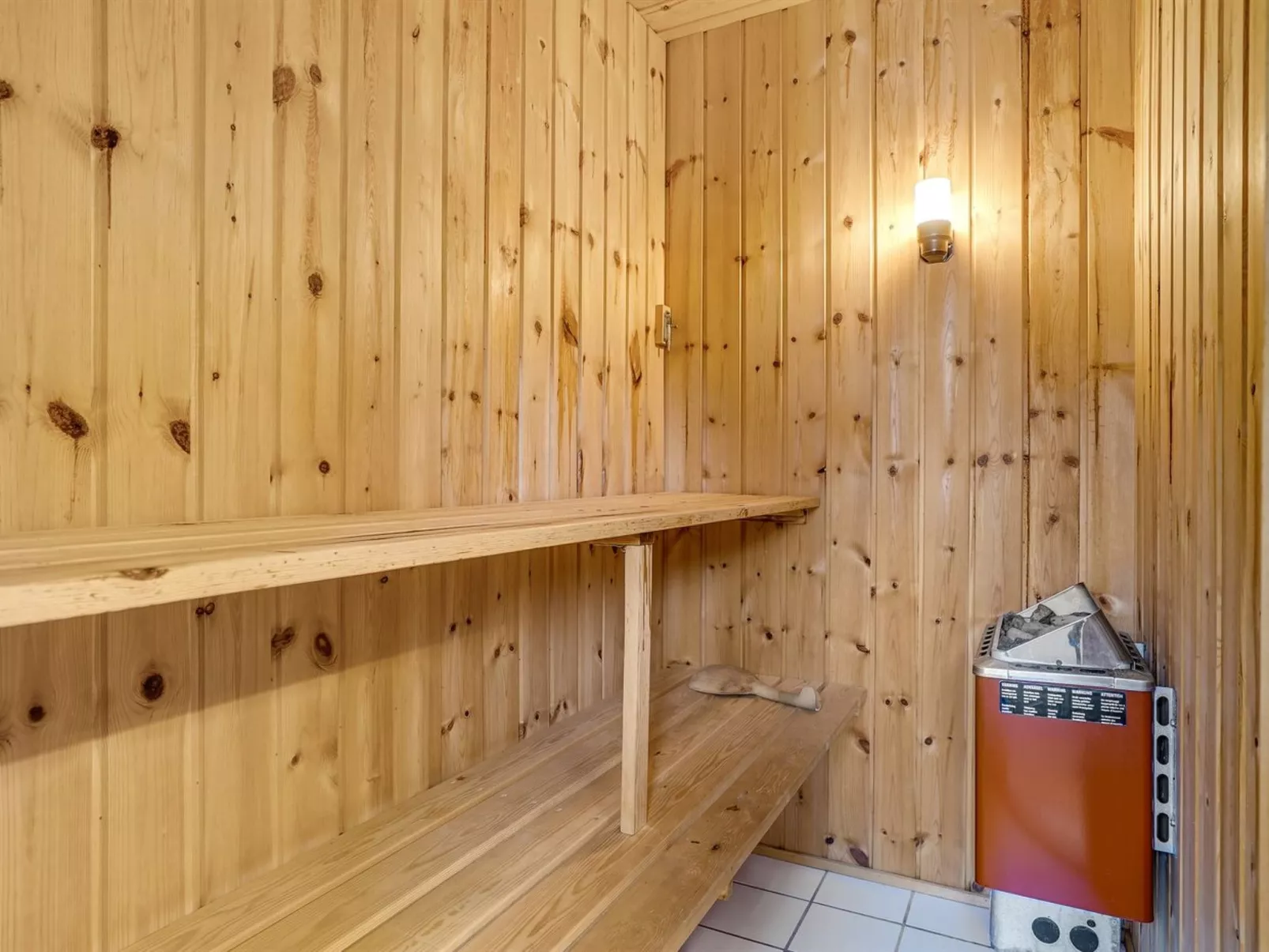 "Hereth" - 700m from the sea-Binnen