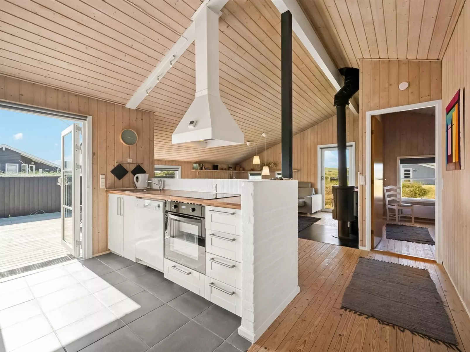 "Hjalma" -  from the sea-Binnen