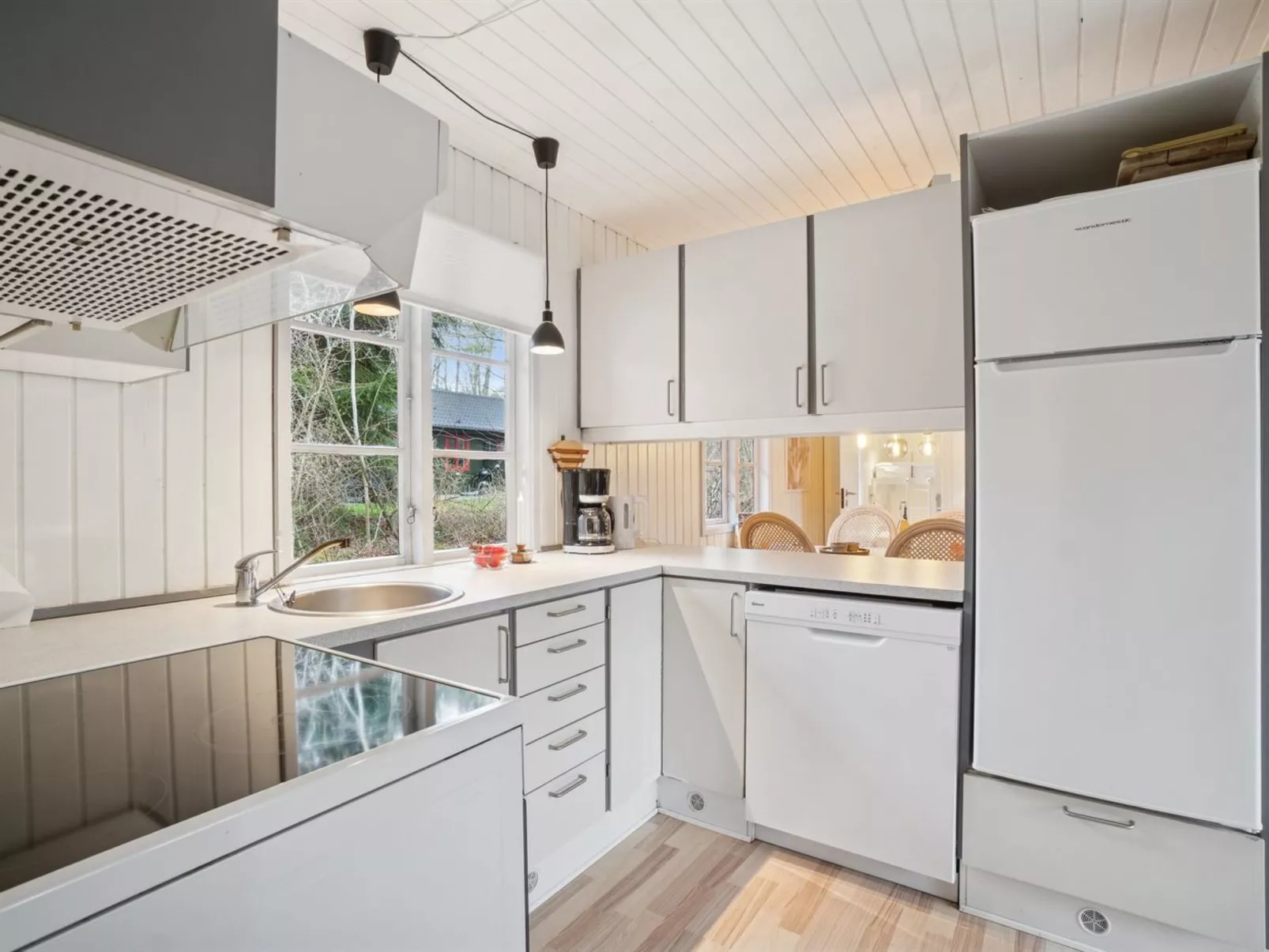 "Blakke" - 250m from the sea-Binnen