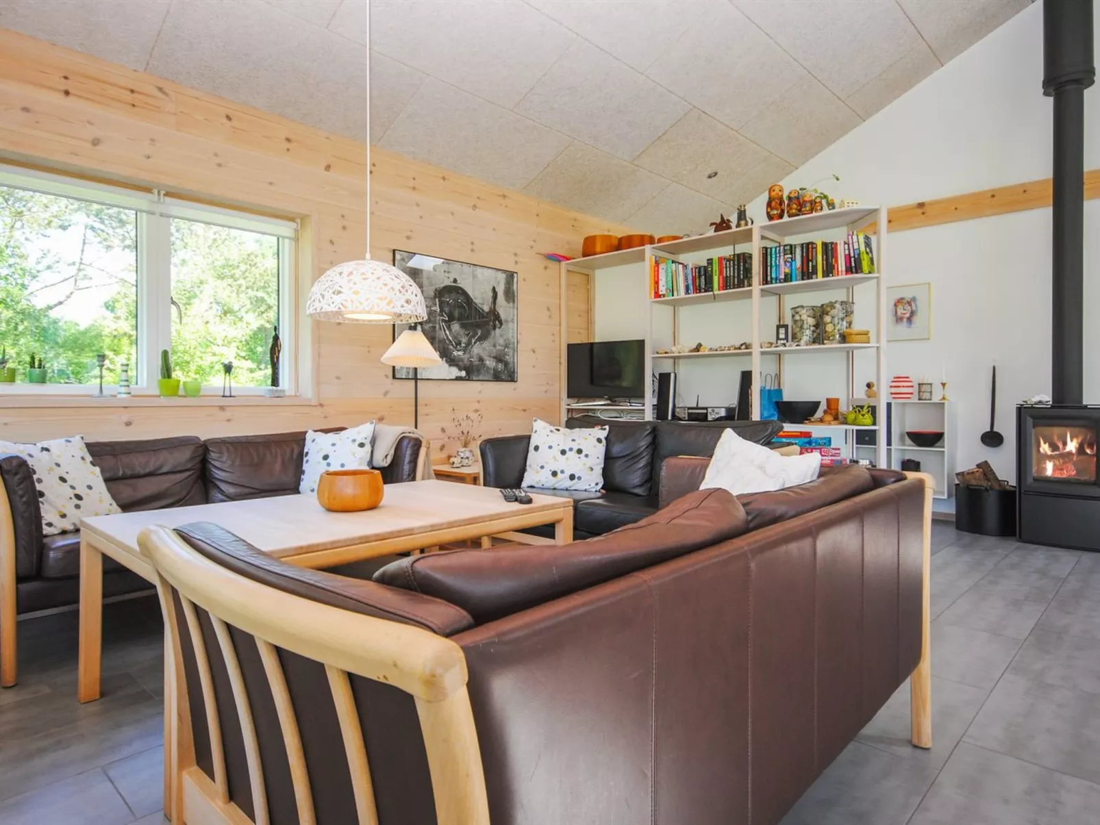 "Etly" - 600m to the fjord-Binnen