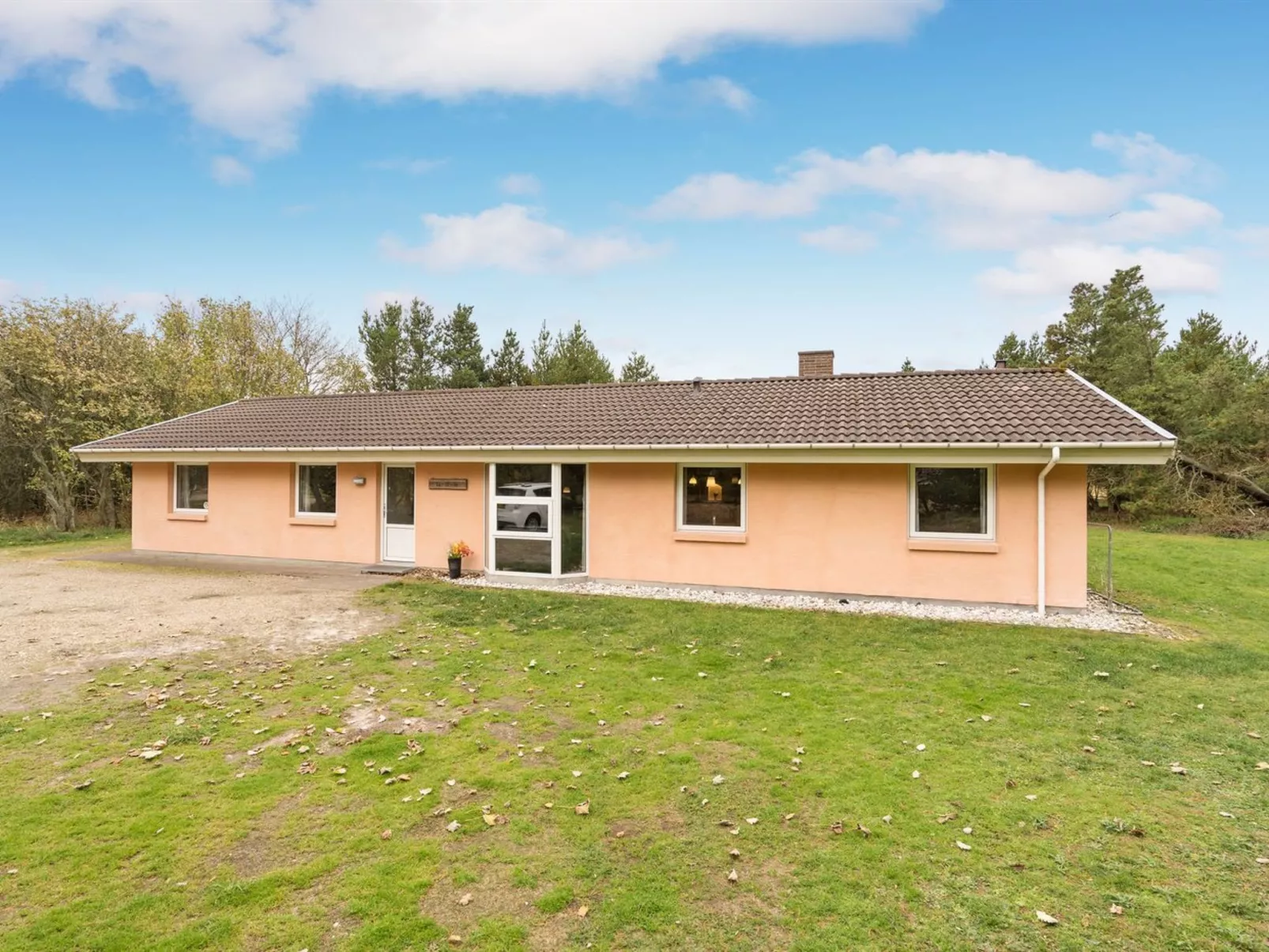 "Vicktoria" - 500m to the fjord-Buiten