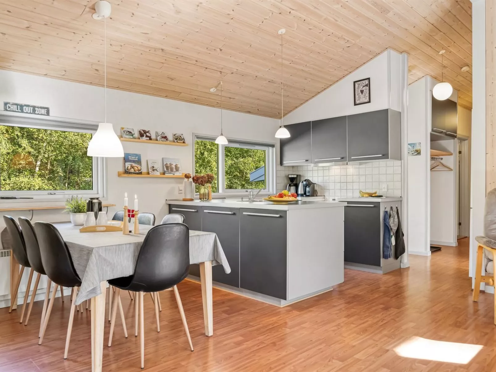 "Barne" - 4km from the sea-Binnen