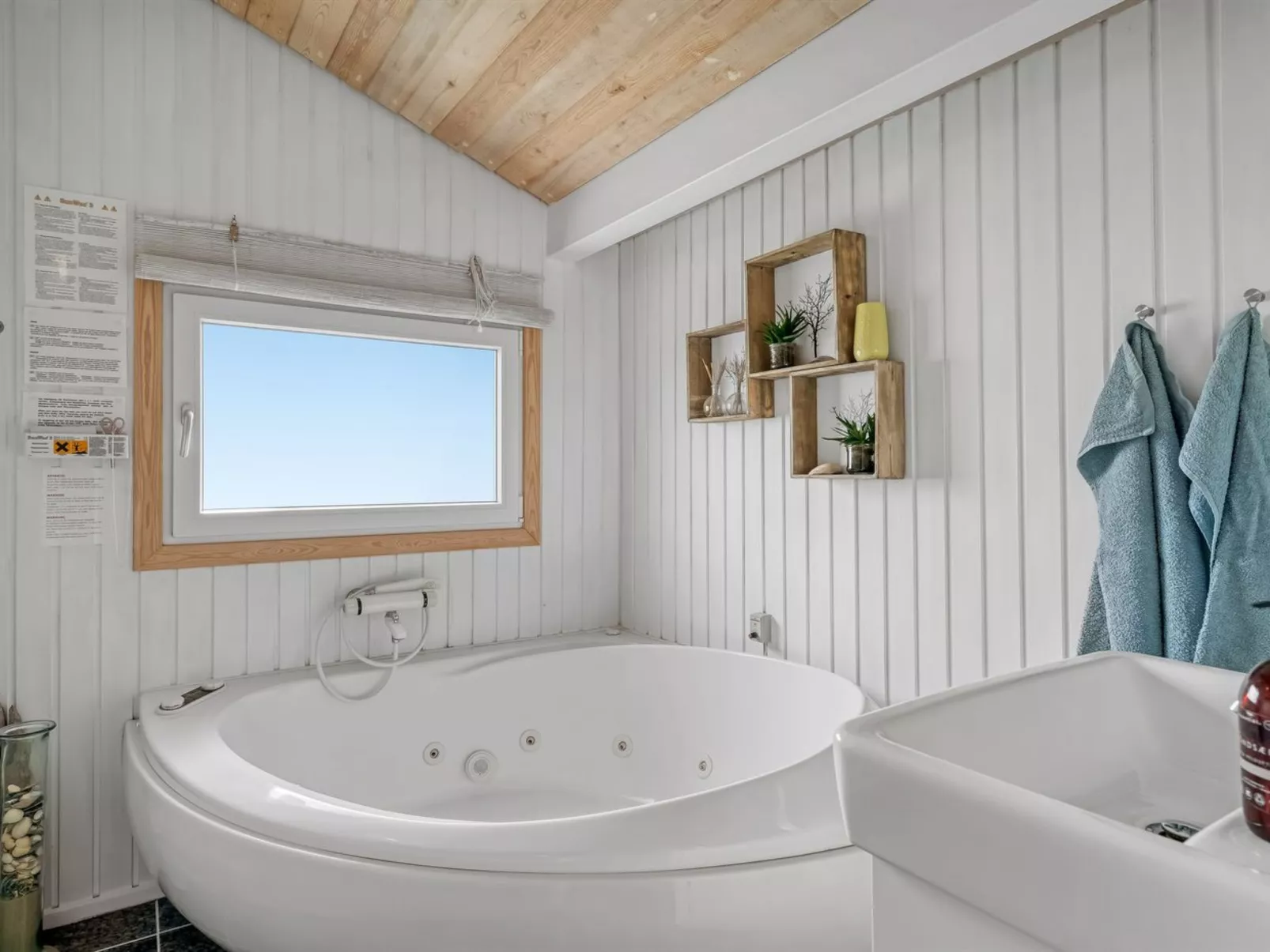 "Rosemari" - 260m from the sea-Binnen