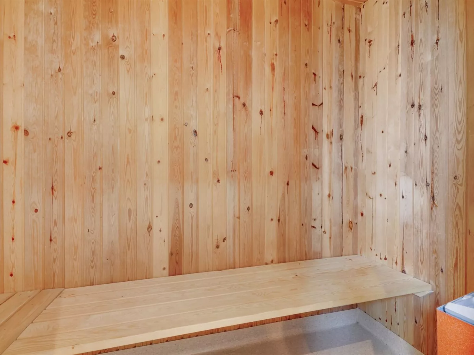 "Kristanna" - 150m from the sea-Binnen