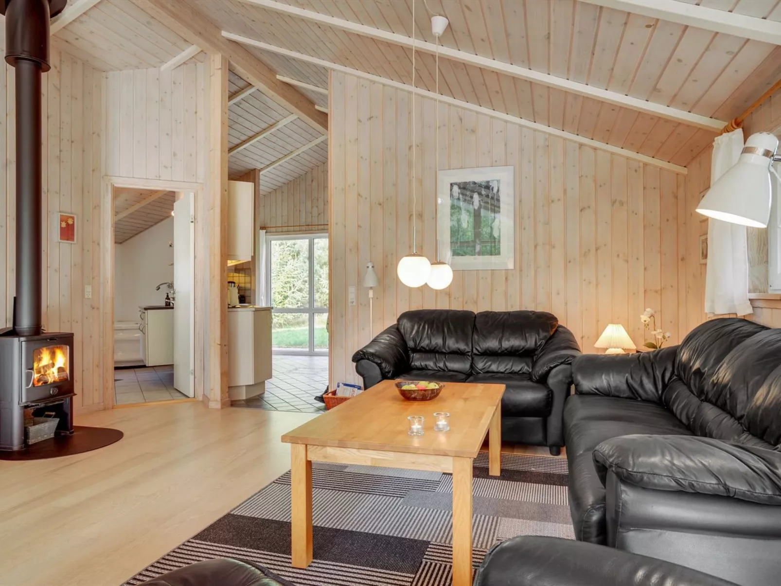 "Thomasine" - 1.5km from the sea-Binnen