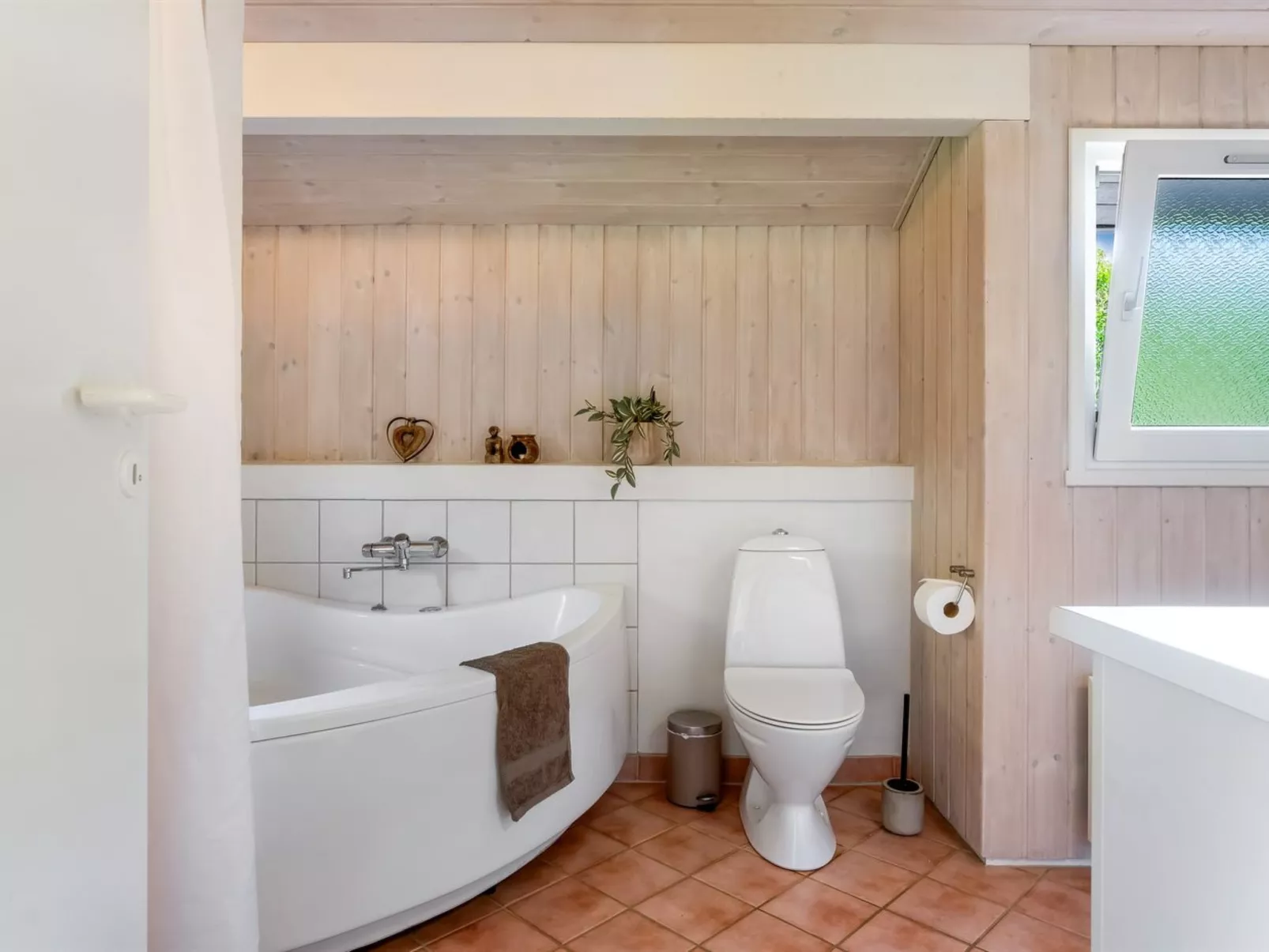 "Vilmar" - 1.2km from the sea-Binnen