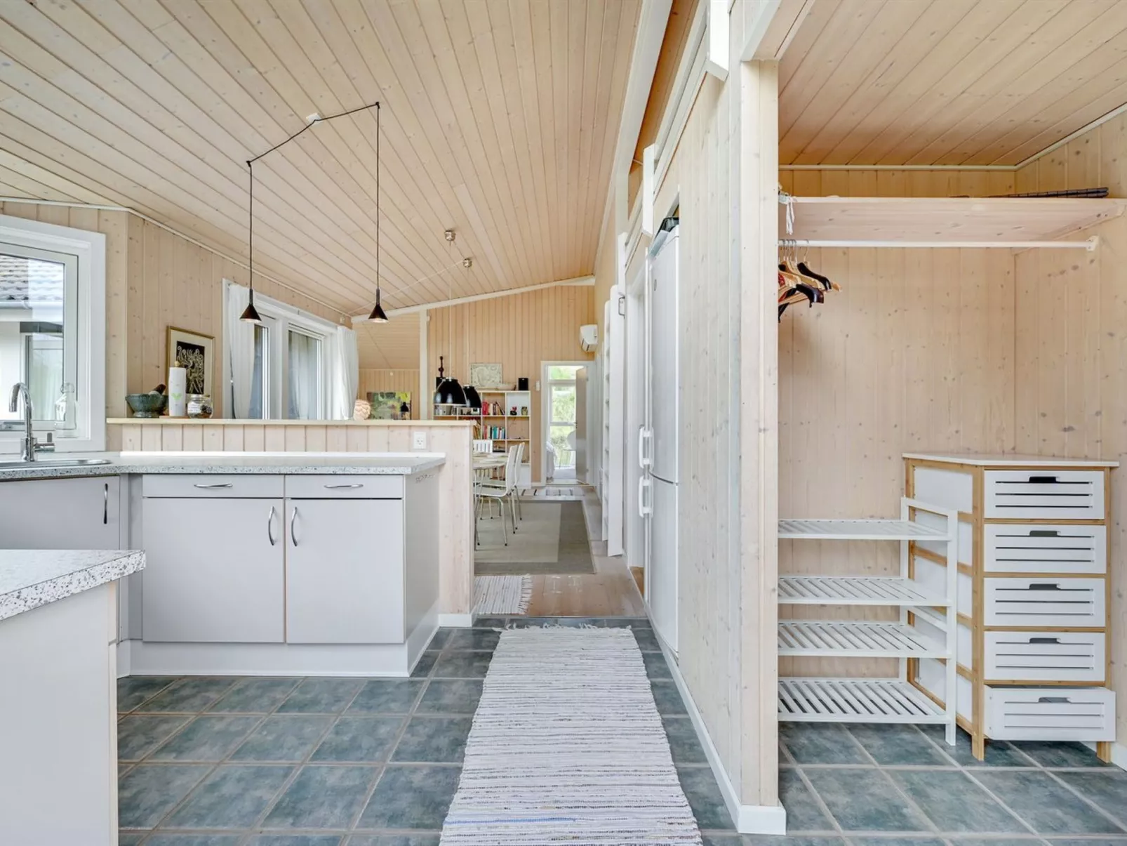 "Asvalde" - 150m from the sea-Binnen