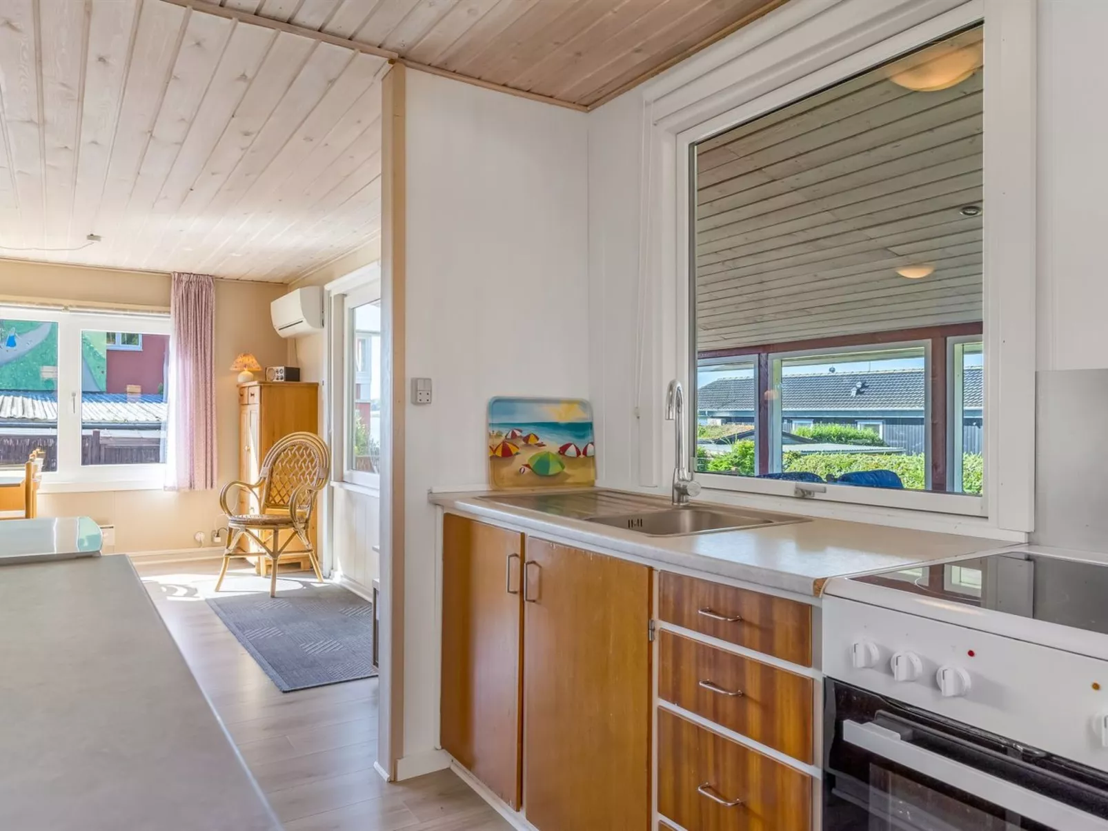 "Star" - 100m from the sea-Binnen