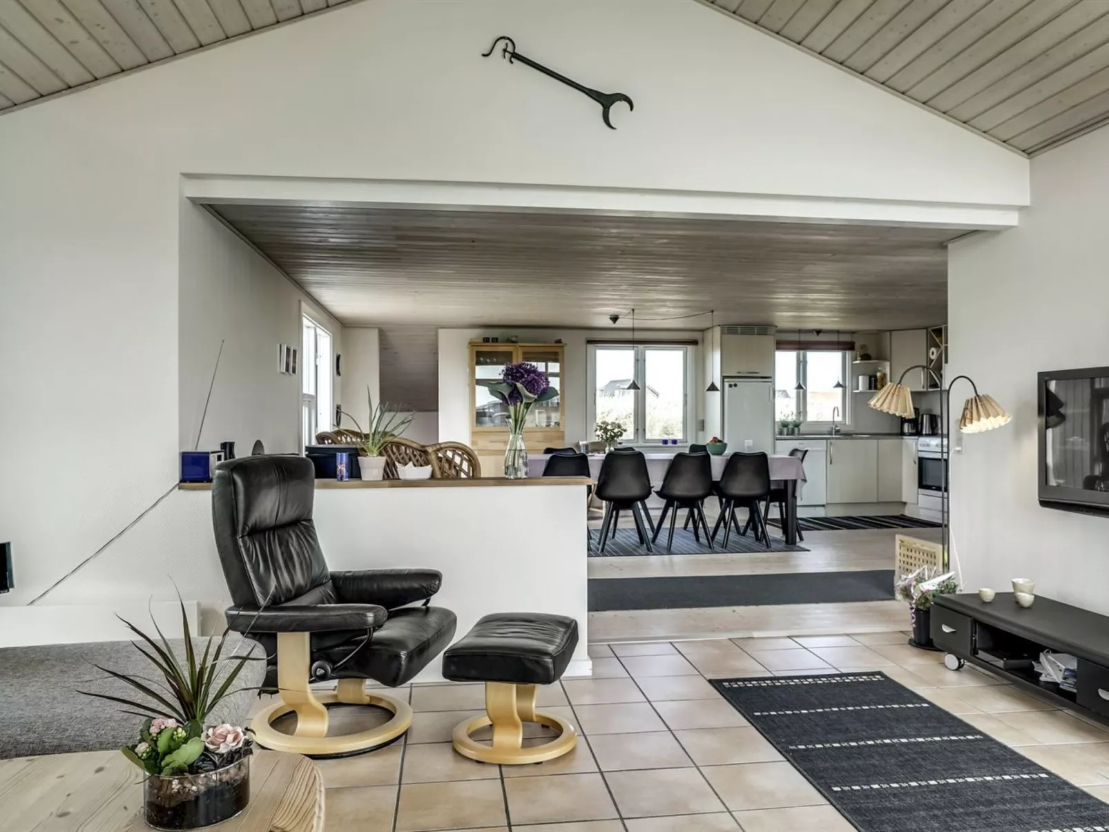 "Fabiana" - 350m from the sea-Binnen