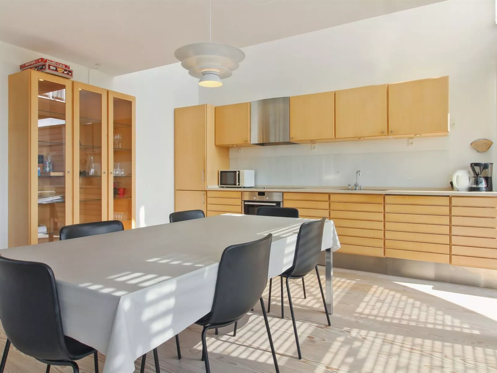 "Merisa" - 2.5km from the sea-Binnen