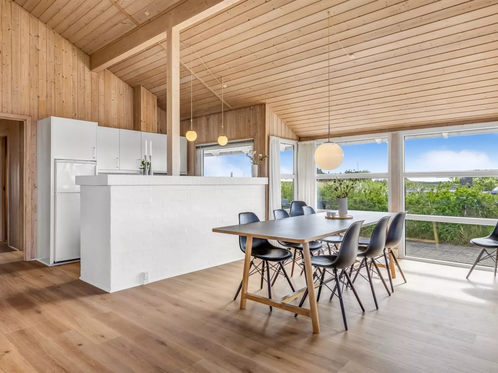 "Gudmar" - 500m from the sea-Binnen