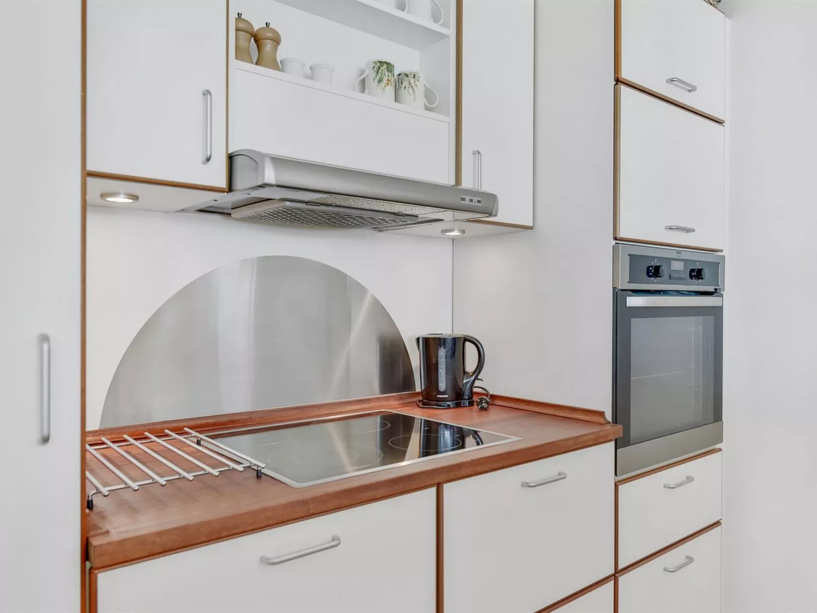 "Maja" - 100m from the sea-Binnen