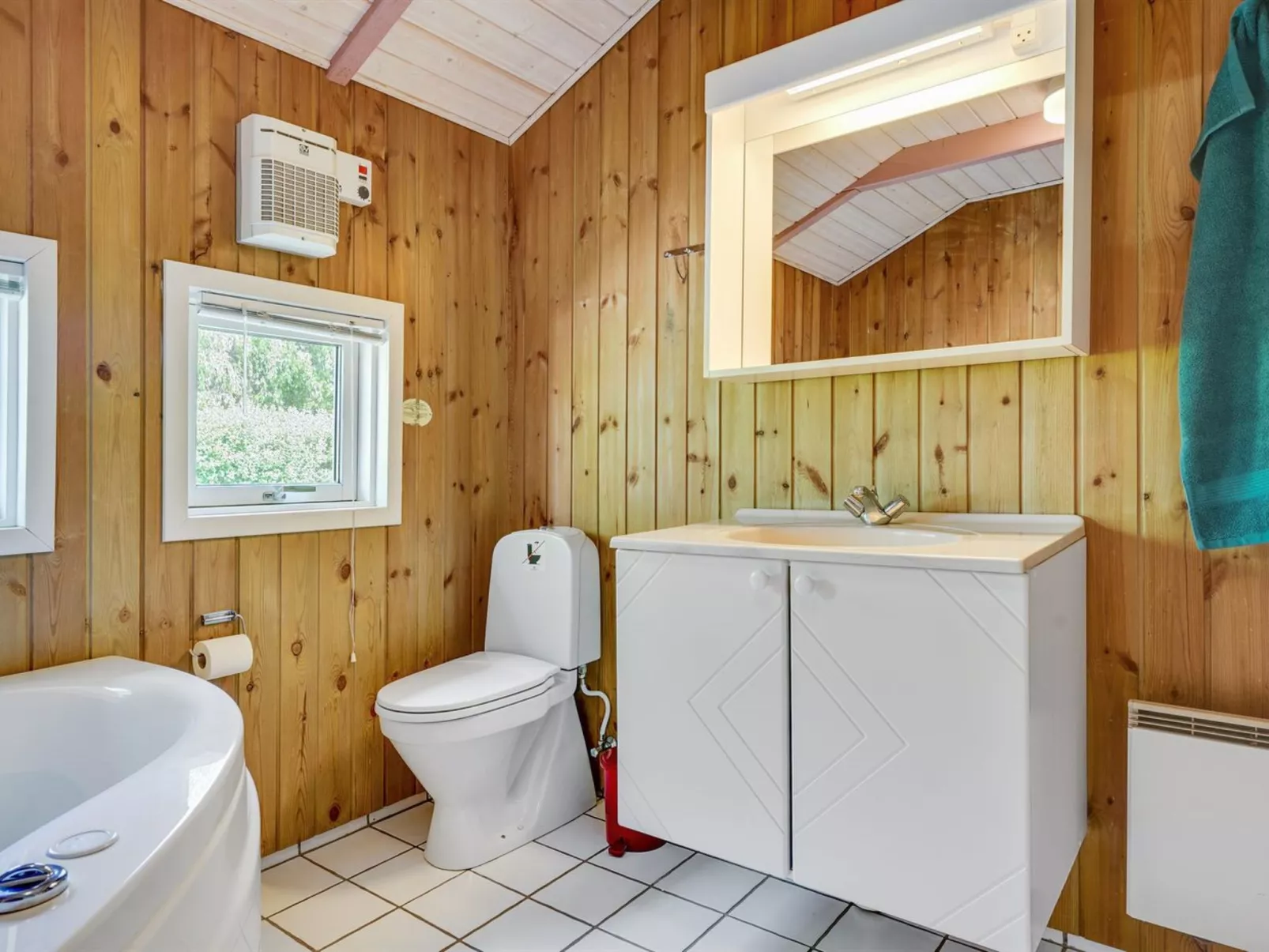 "Guldborg" - 400m to the fjord-Binnen