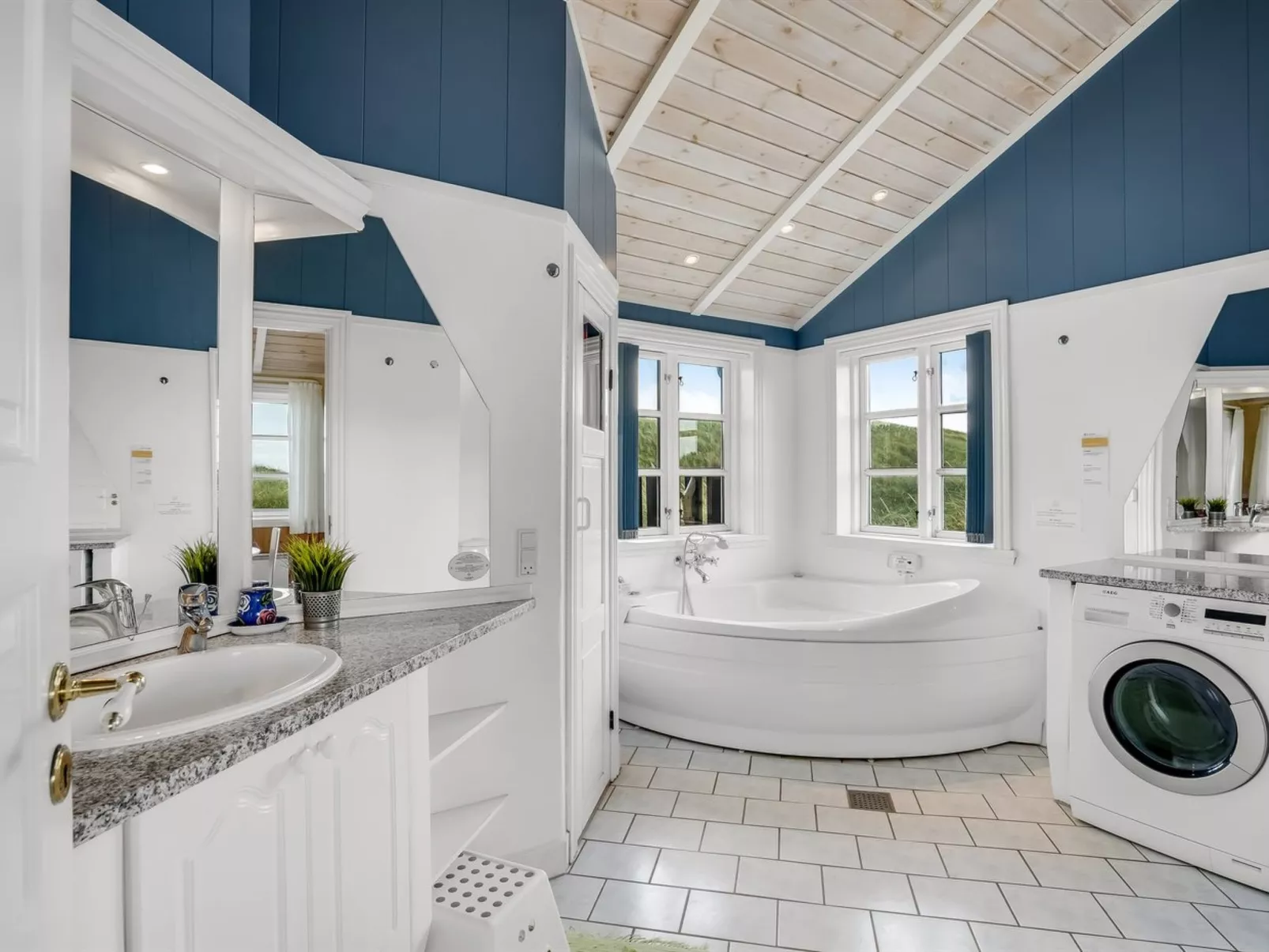 "Kasperi" - 250m from the sea-Binnen