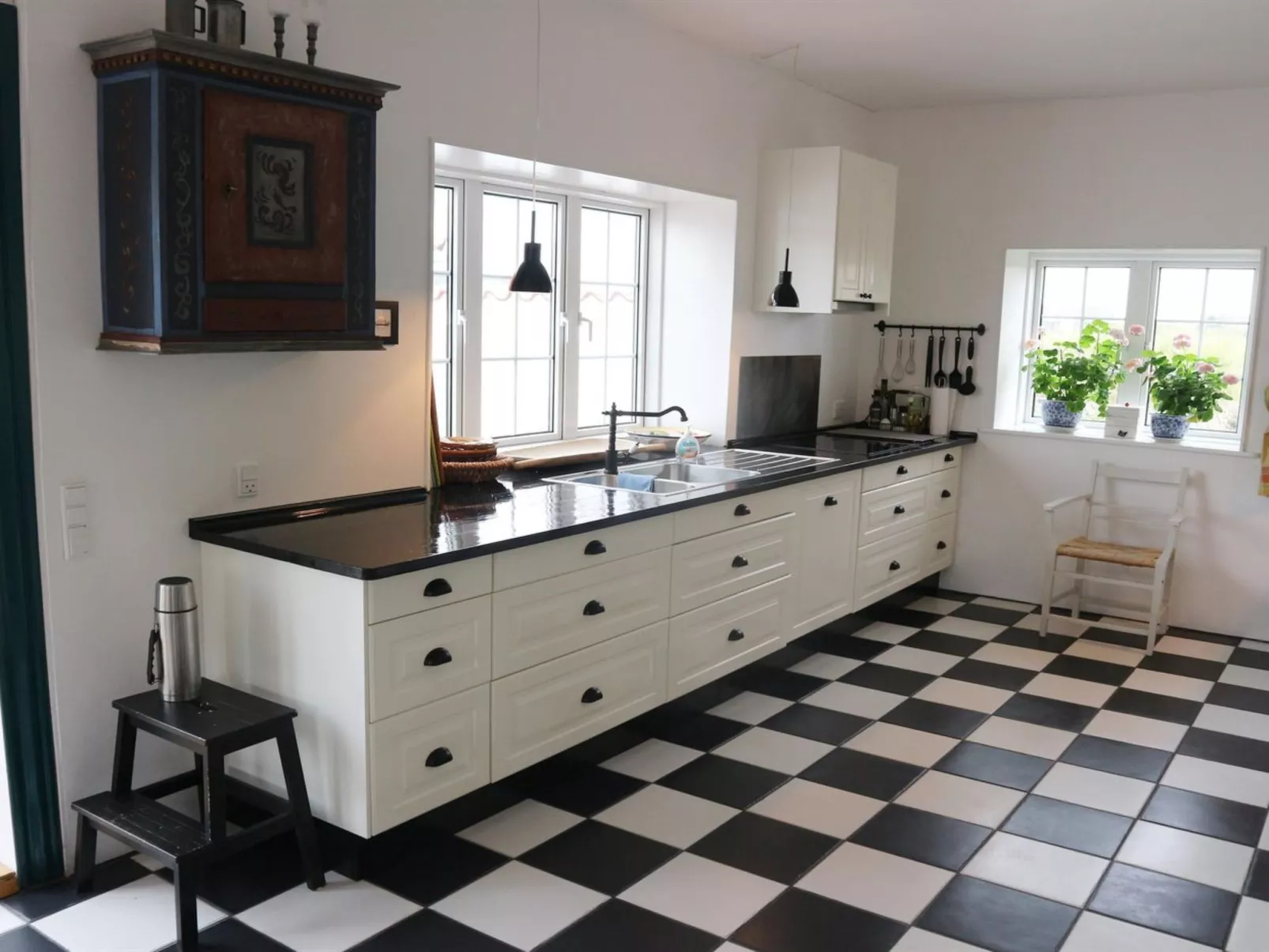 "Fridoline" - 150m from the sea-Binnen