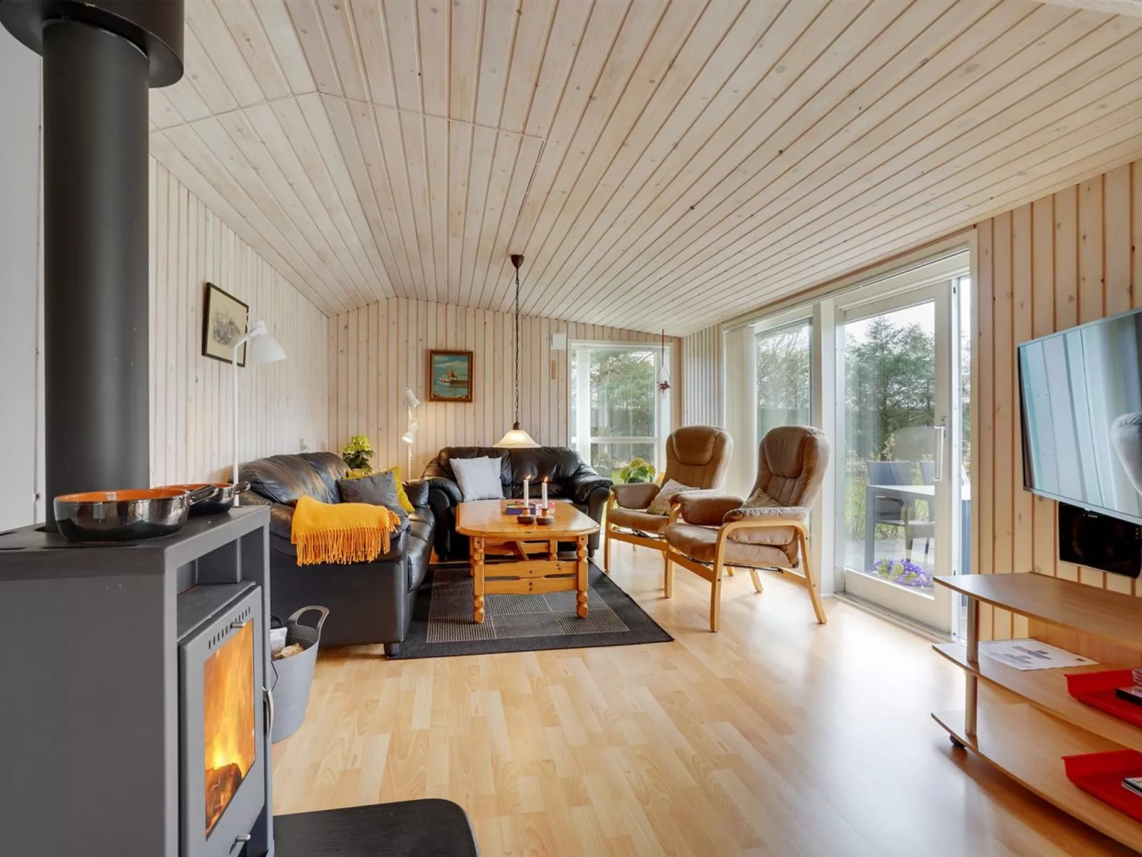 "Hope" - 350m to the fjord-Binnen