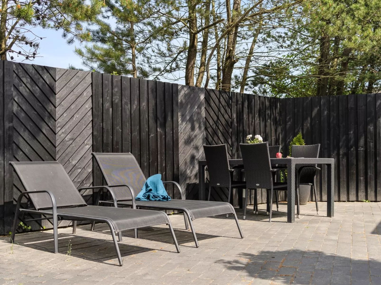 "Siljan" -  from the sea-Buiten