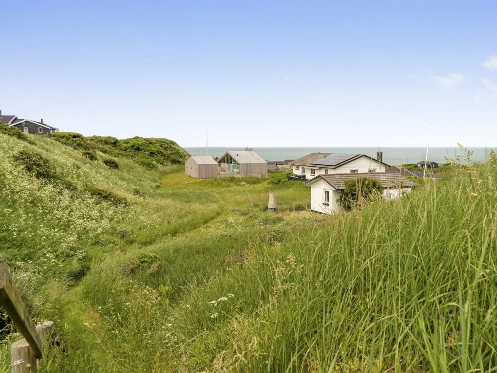 "Ellynor" - 200m from the sea-Buiten