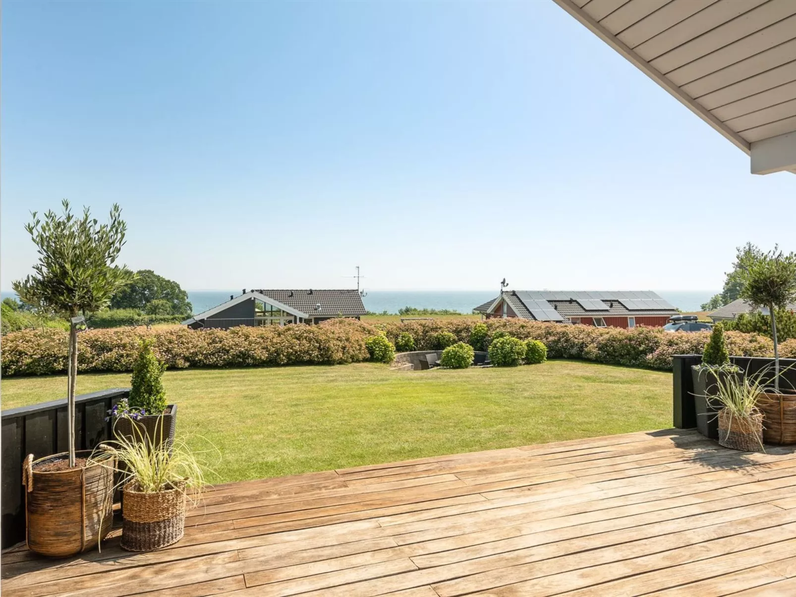 "Fridtjof" - 100m from the sea-Buiten