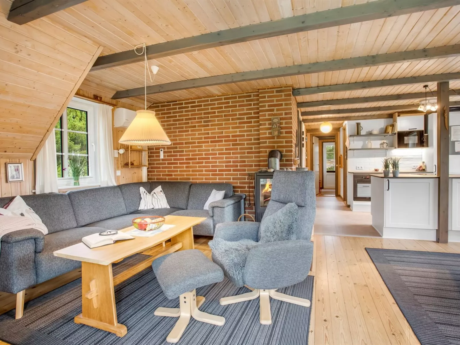 "Hakun" - 4km from the sea-Binnen