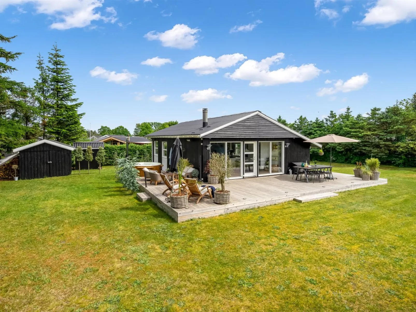 "Ingiald" - 600m from the sea-Buiten