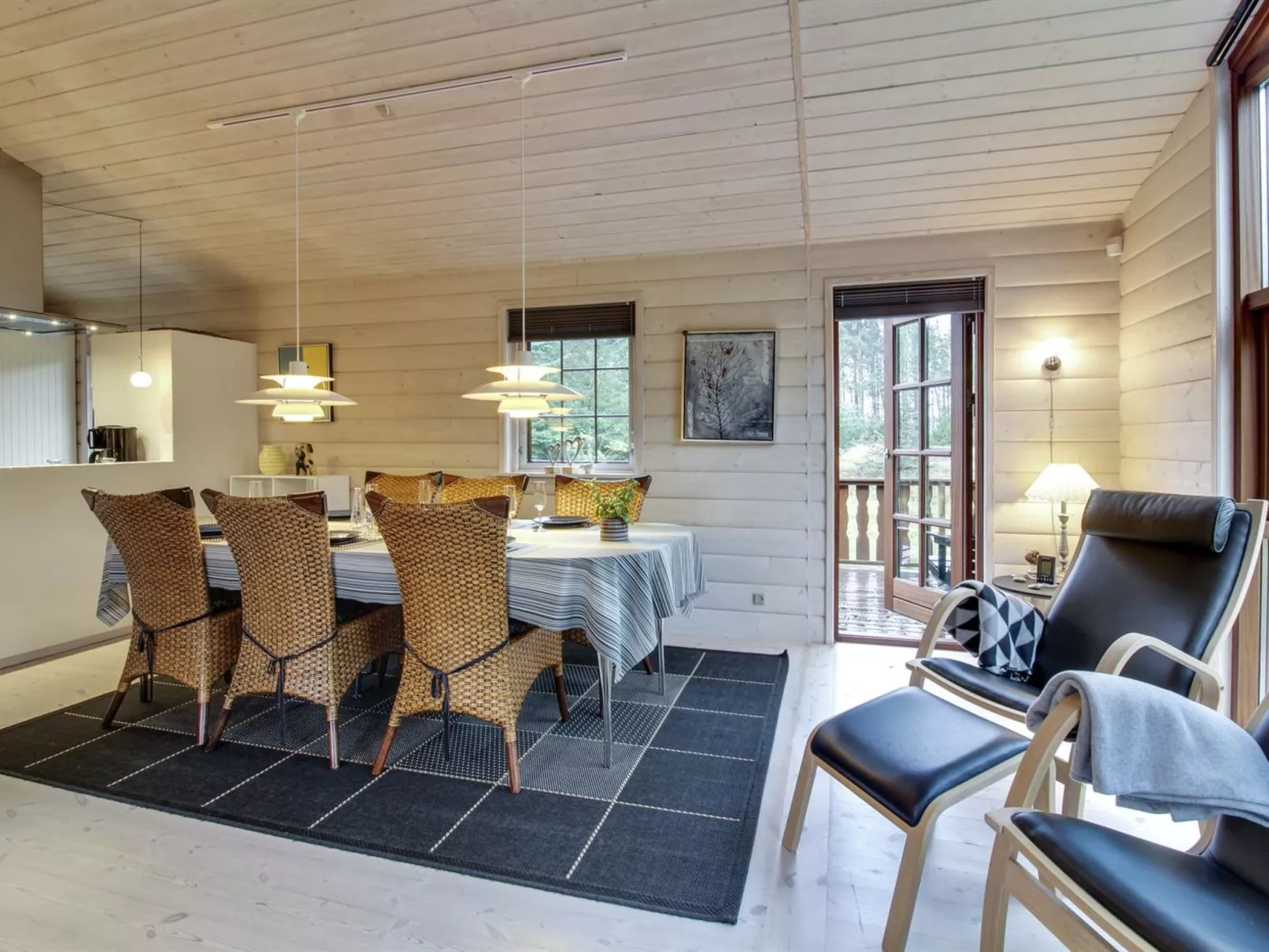 "Jo" - 1.2km from the sea-Binnen