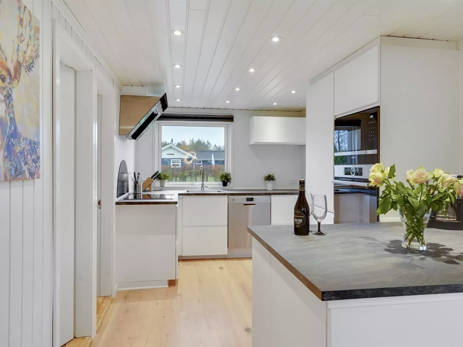 "Nina" - 700m to the fjord-Binnen