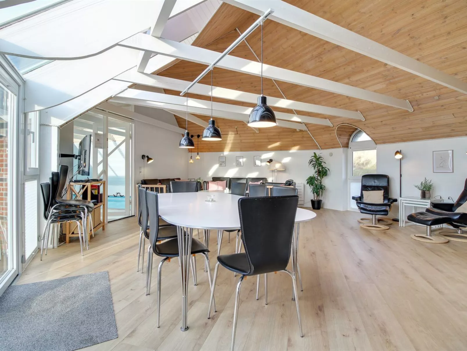 "Alexia" - 300m from the sea-Binnen