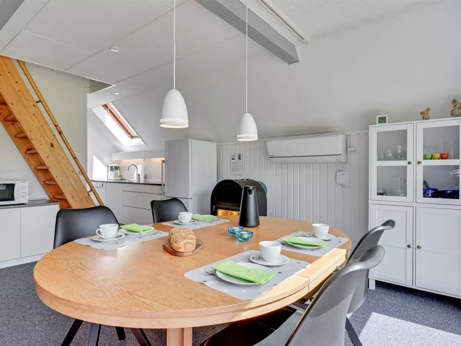 "Femija" - 500m to the fjord-Binnen