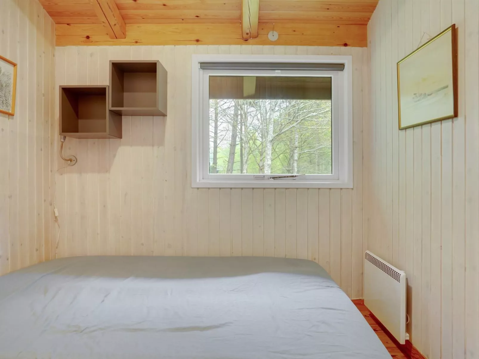 "Thorger" - 5km from the sea-Binnen