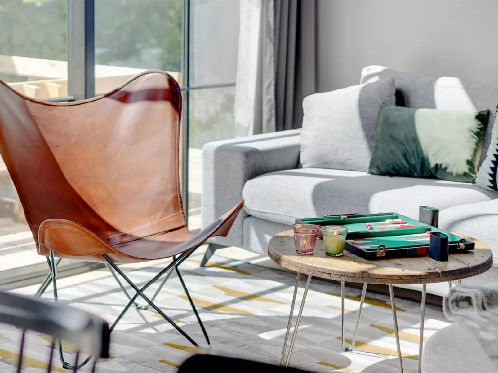 "Henrik" - 100m from the sea-Binnen