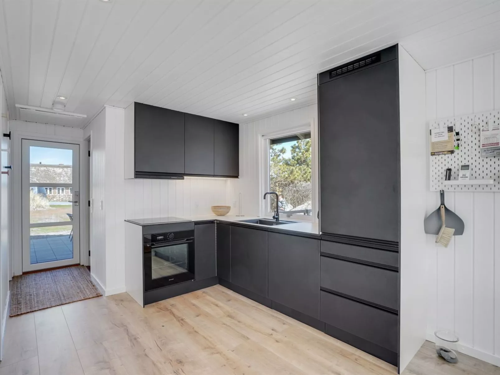 "Gillis" - 900m from the sea-Binnen