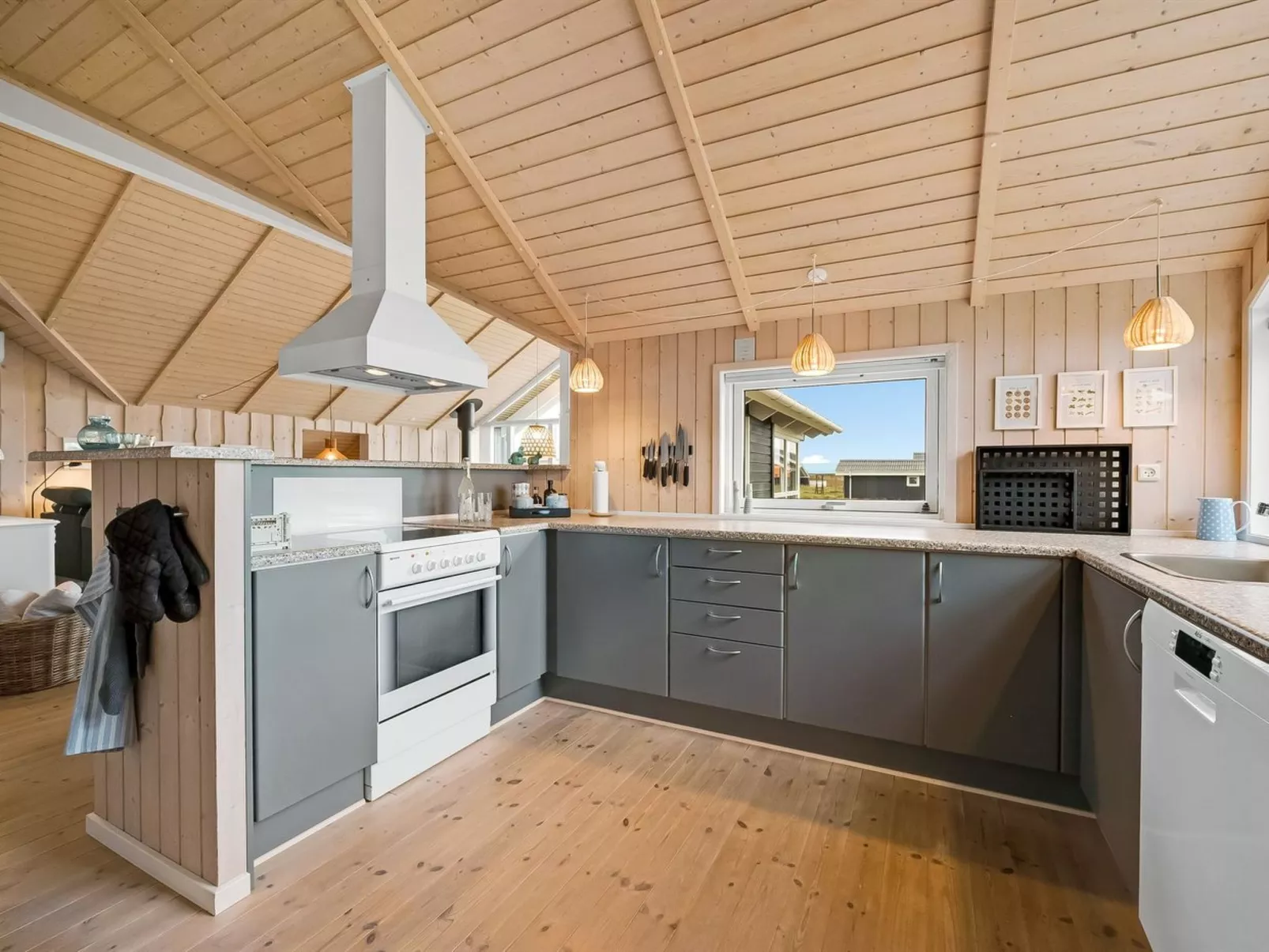 "Sochyeta" - 150m from the sea-Binnen