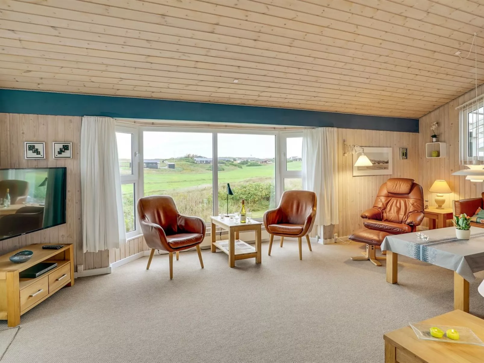 "Marne" - 500m from the sea-Binnen